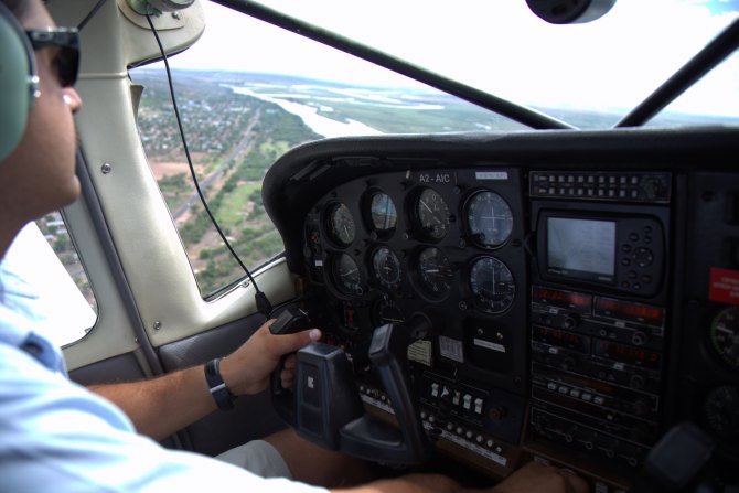 Mit dem „Buschflieger“ in das Okavango Delta